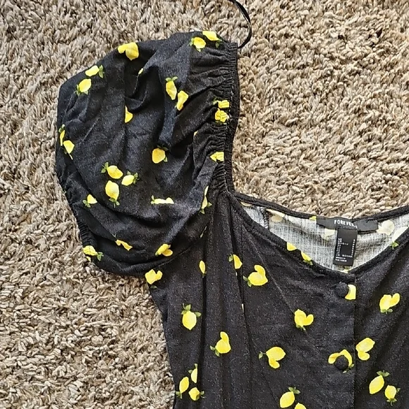 NWOT Black Dress with Lemon details - Picture 5 of 7